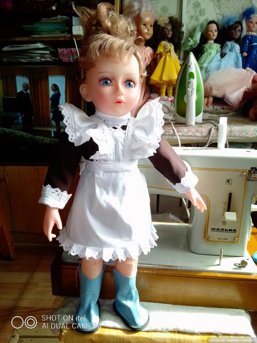 Принцессы и мальчик... или не совсем обычные куклы