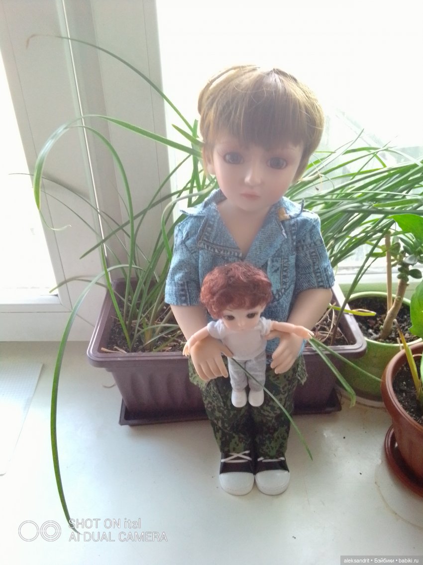 Принцессы и мальчик... или не совсем обычные куклы