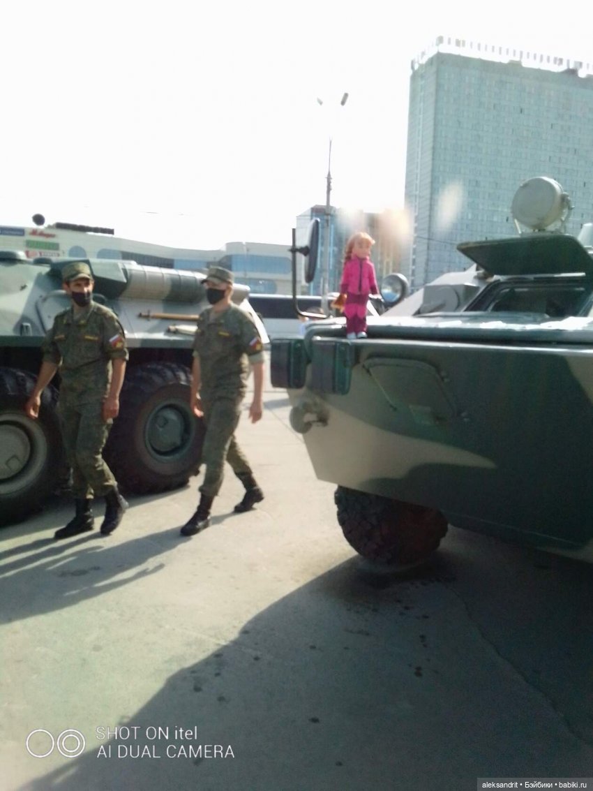 Дорога, дорога, нас в дальние дали зовет... быть может для счастья осталось