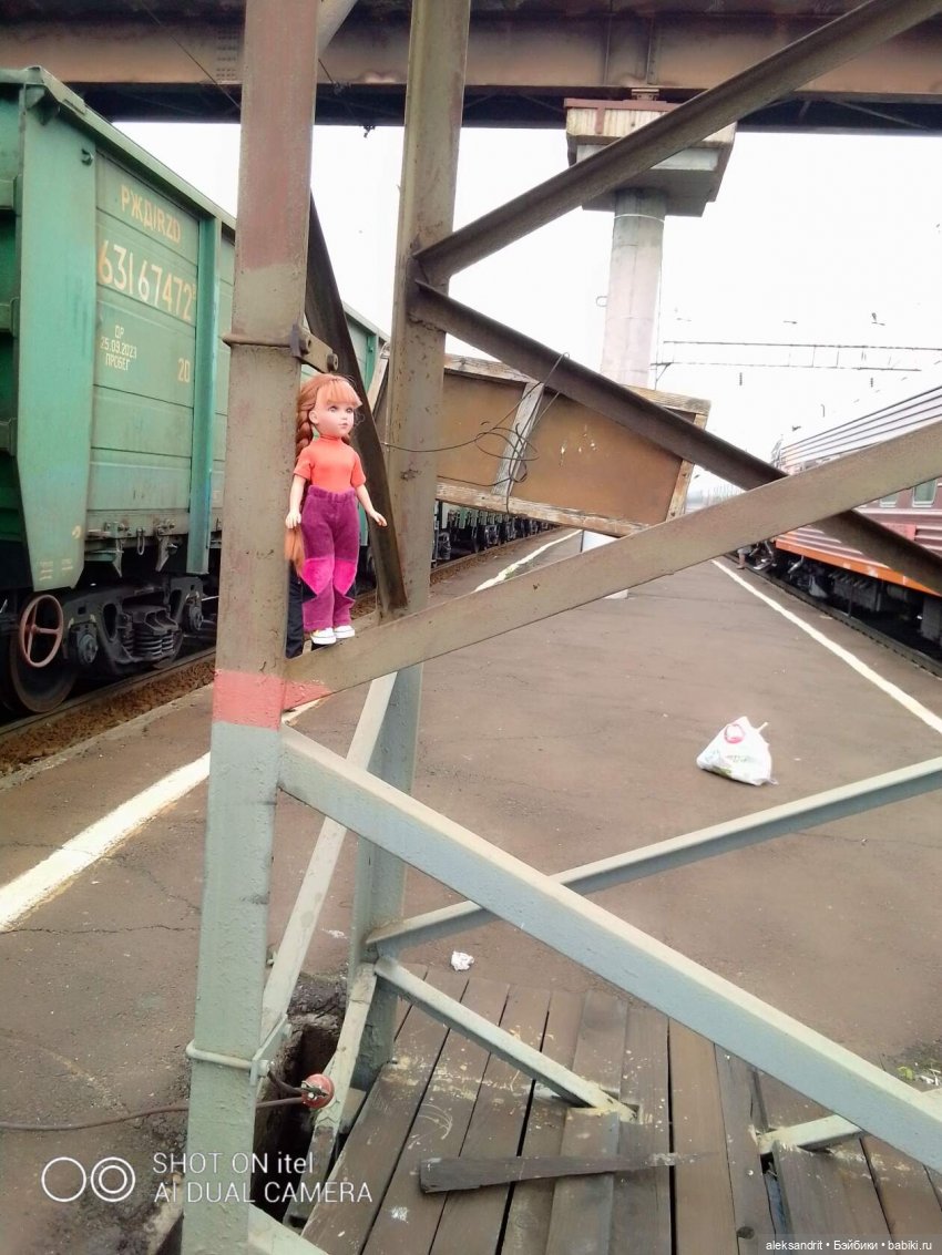 Дорога, дорога, нас в дальние дали зовет... быть может для счастья осталось