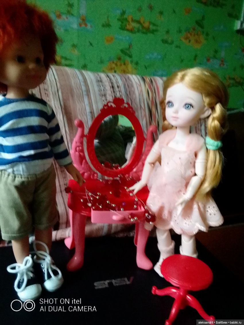 Такие разные покупки или кому мотоцикл, а кому и трюмо | Бэйбики Такие разные покупки или кому мотоцикл, а кому и трюмо (фото 8)