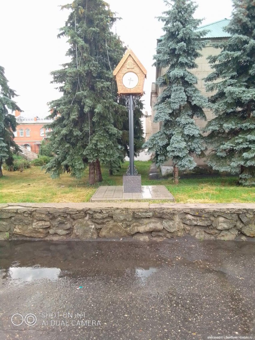 часы с кукушкой ,символ города