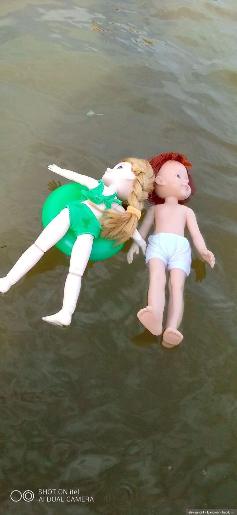 Лето продолжается или как Антошка со Златой купатся ходили | Бэйбики Лето продолжается или как Антошка со Златой купатся ходили