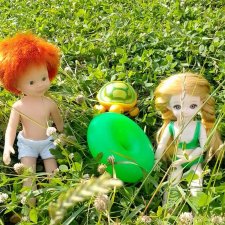 Лето продолжается или как Антошка со Златой купатся ходили