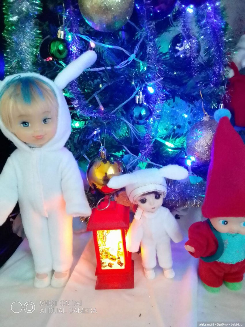 Подготовка к Новому году или преображение давно забытых на полке кукол | Бэйбики Подготовка к Новому году или преображение давно забытых на полке кукол (фото 5)