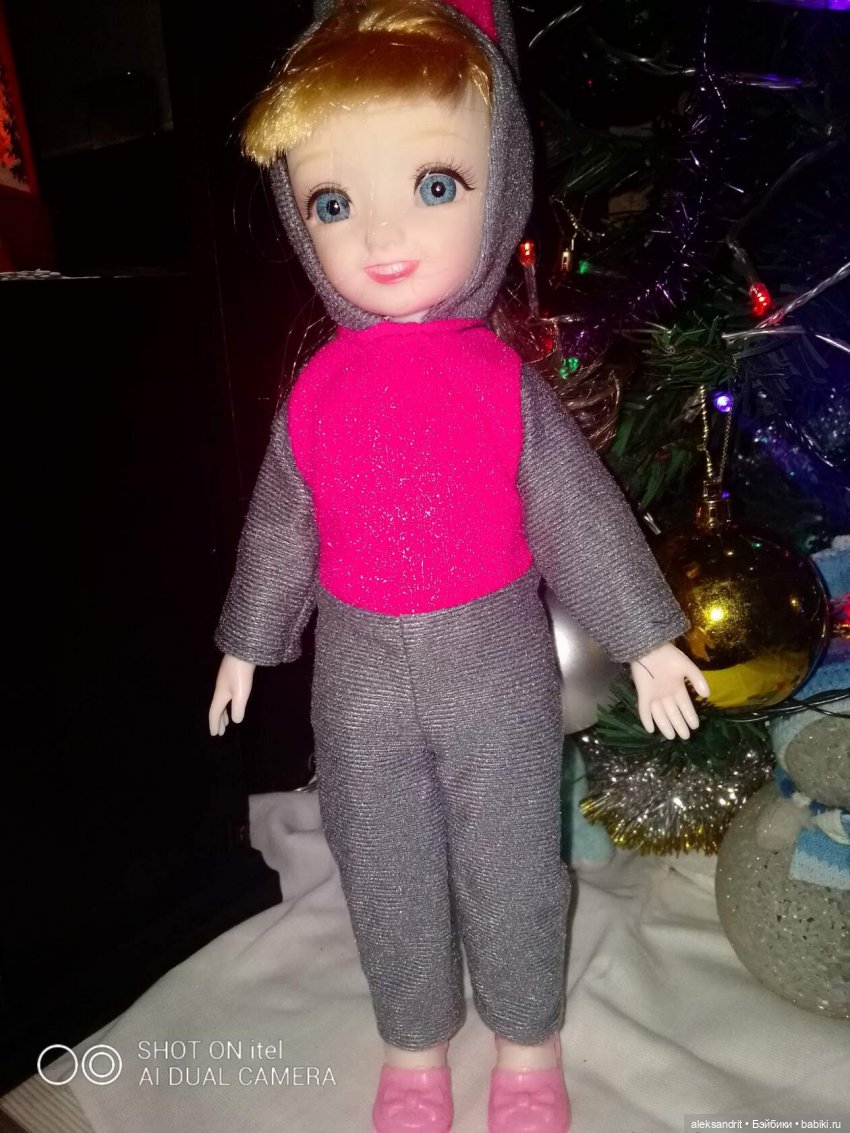 Подготовка к Новому году или преображение давно забытых на полке кукол... продолжение (фото 4)