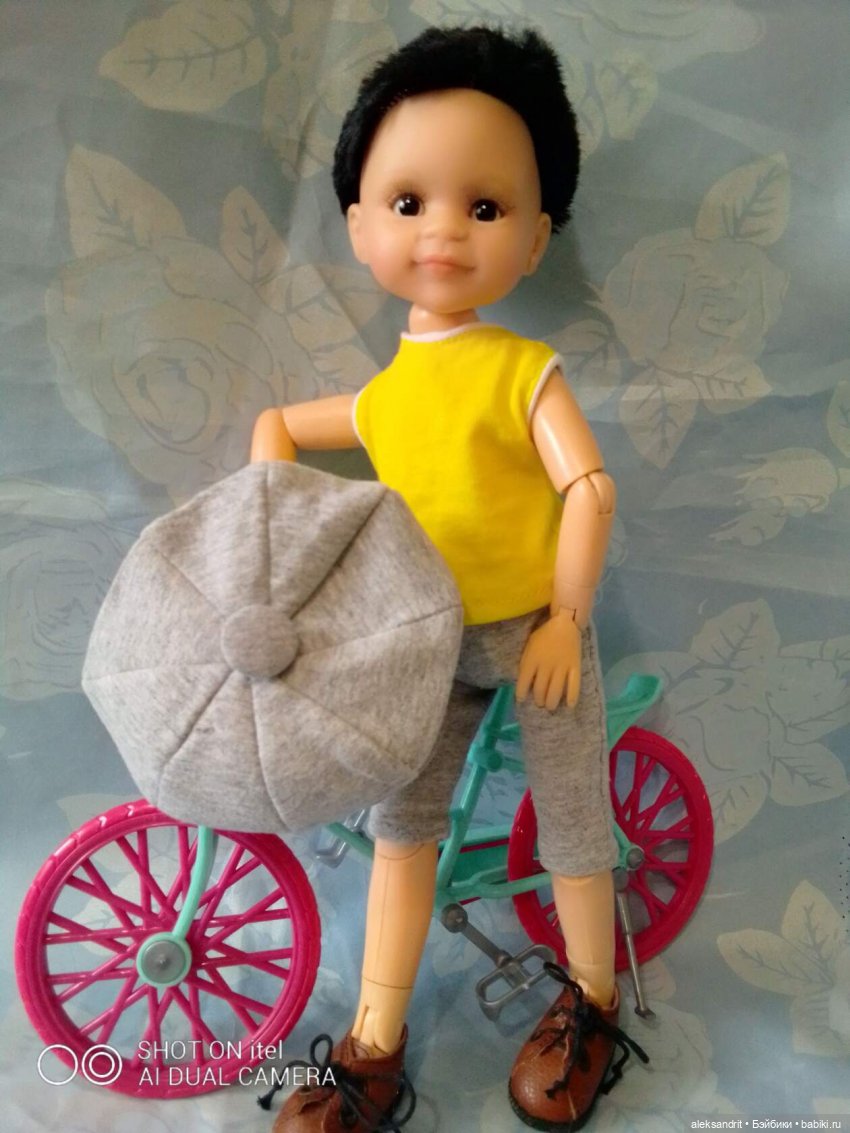 Мои куклы, начало показа моих кукложителей......паолки ..Мальчишки тоже любят наряжаться (фото 10)