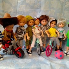 Мои куклы, начало показа моих кукложителей......паолки ..Мальчишки тоже любят наряжаться.....