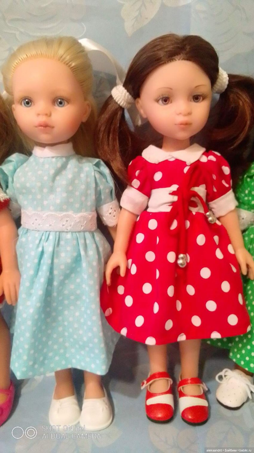 Мои куклы, начало показа моих кукложителей......паолки .Парад девчонок ....,часть 3 ,платьица в горошек (фото 4)