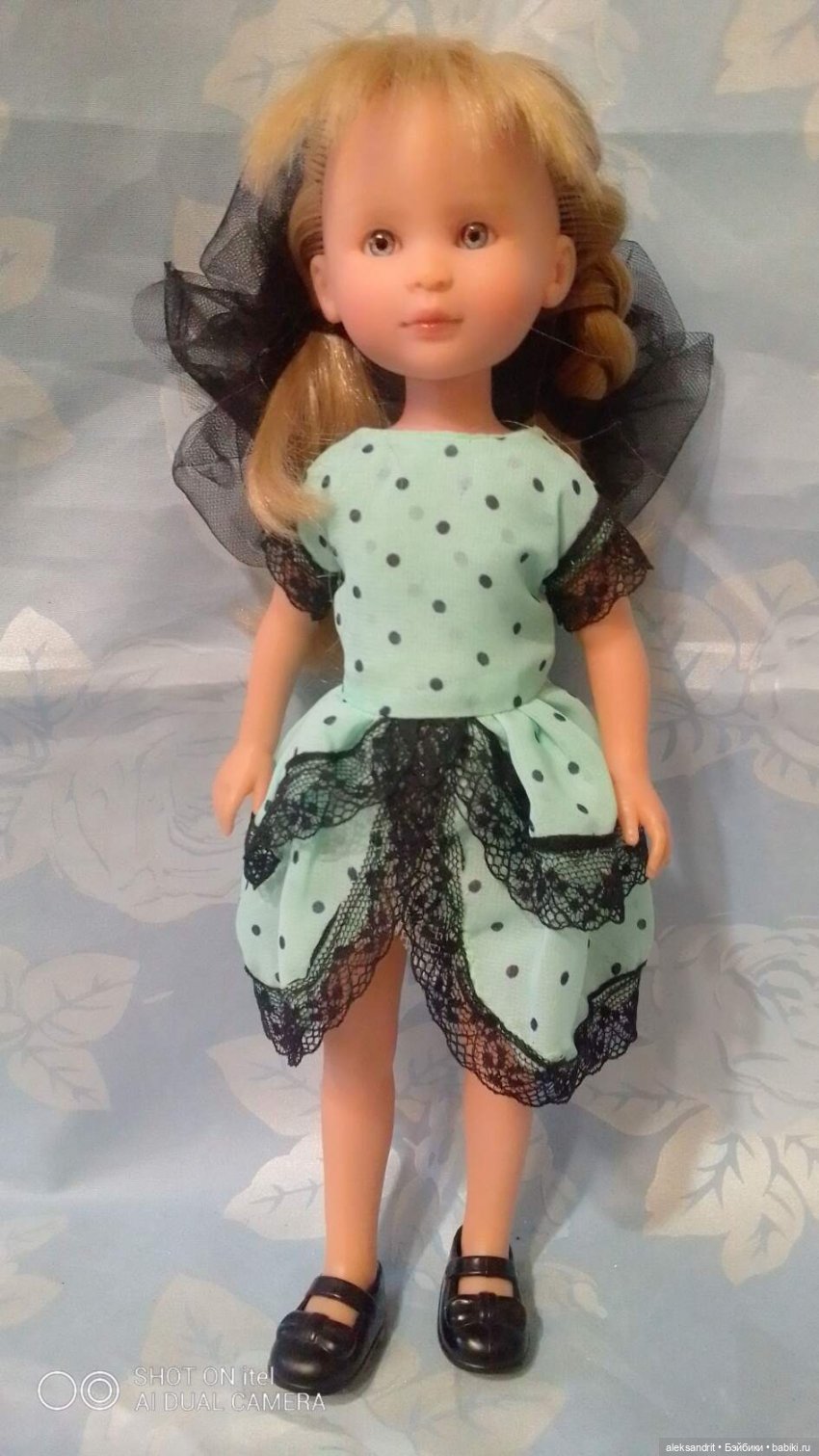 Мои куклы, начало показа моих кукложителей......паолки .Парад девчонок ....,часть 3 ,платьица в горошек