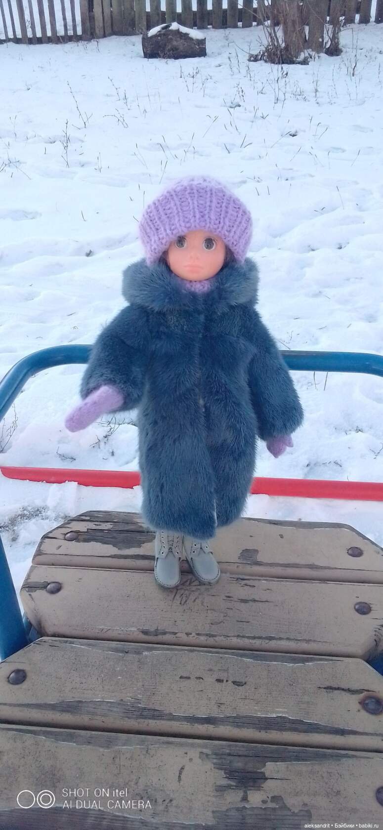 В зимнем парке все деревья грустны ,так и просят подождать до весны (фото 7)