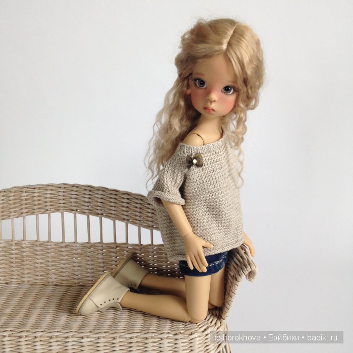 Большие маленькие девочки. Близняшки? Kaye Wiggs