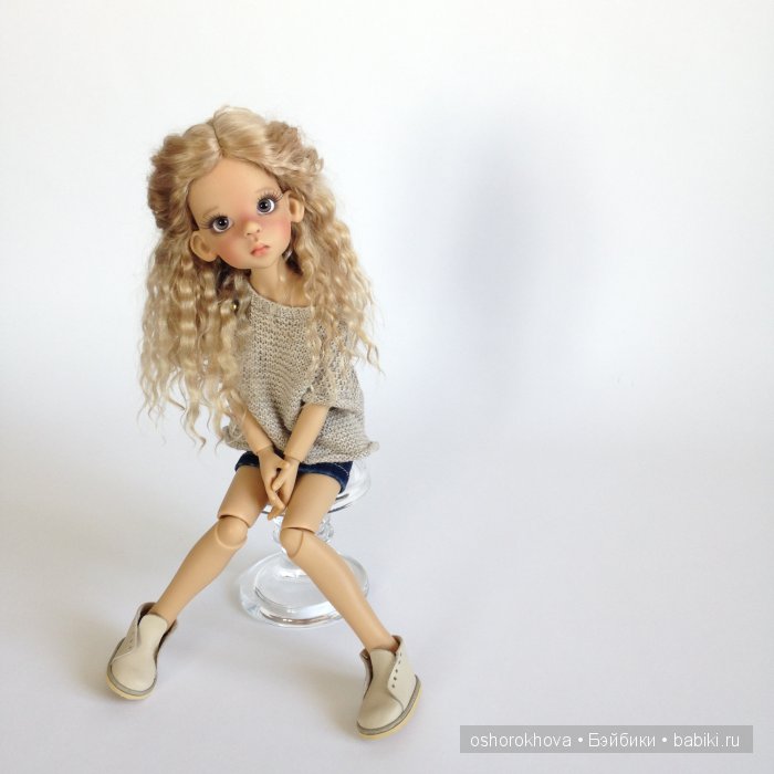 Большие маленькие девочки. Близняшки? Kaye Wiggs