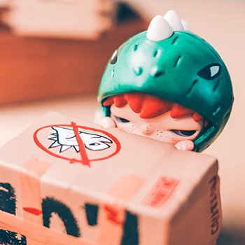 Динозавры и коробочки