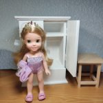 Мебель для кукол15-20 см и кукла дисней