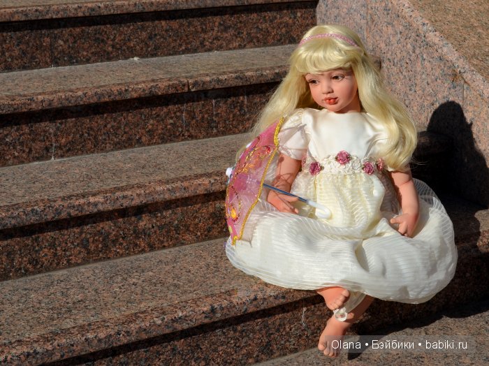 Лето прописалось в Киеве, или прогулка с Serene от Fayzah Spanos