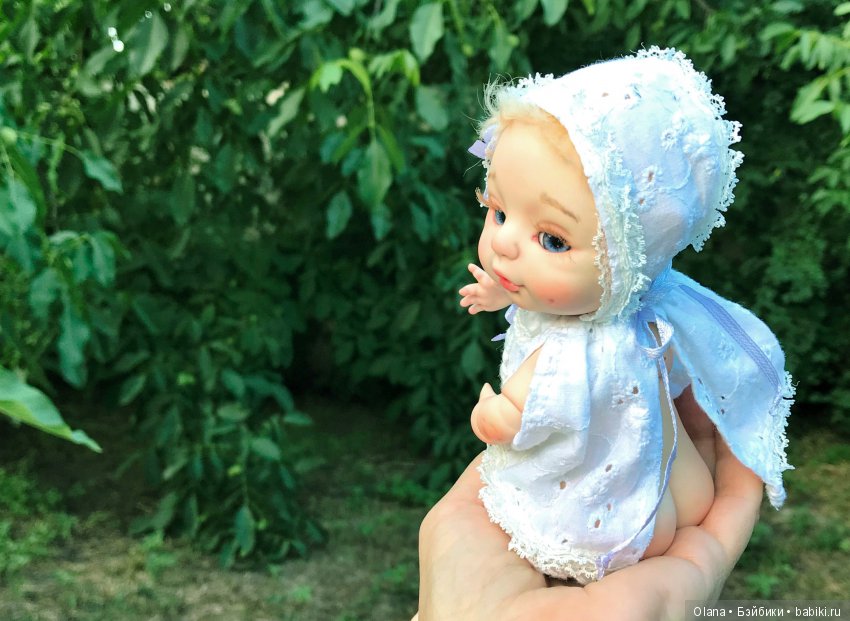 Куклы БЖД бывают младенцами, или крестильный наряд для Агули (фото 7)