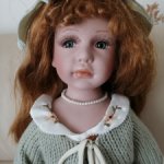 Фарфоровая кукла Керол Angel Collection