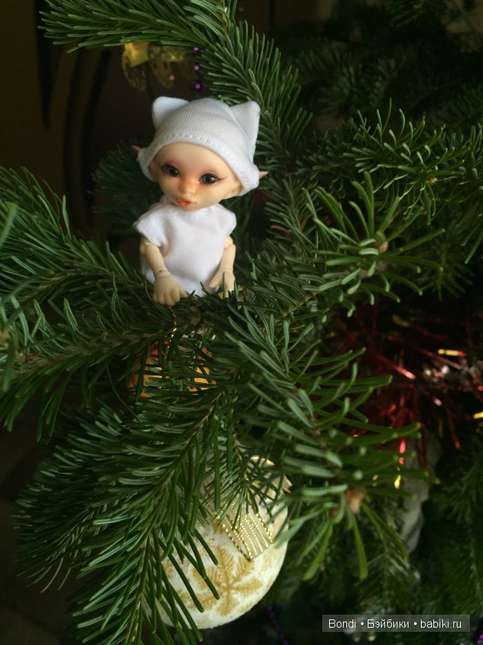 Маленькое новогоднее приключение моих малышей Матвея и Снежинки