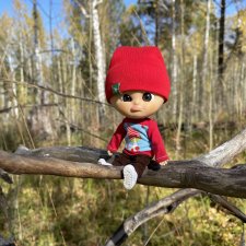 Оливер в солнечном лесу