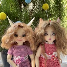 Такие разные сестрёнки.