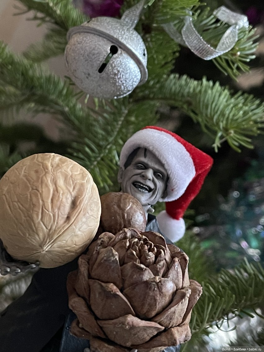 Старый-Новый год с Френкиштейном