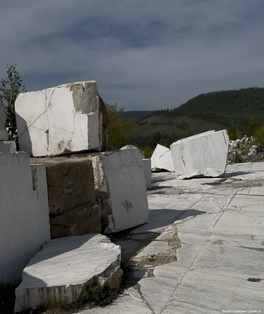 Мраморный карьер и 🐌 — Интересное и необычное: фотоподборки