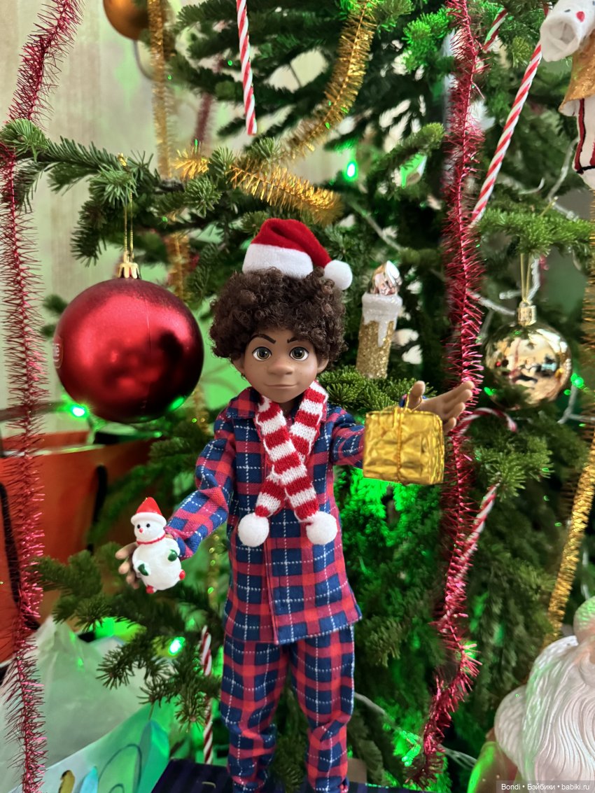 Новогодний фотосет с фигурками и куклами🎄
