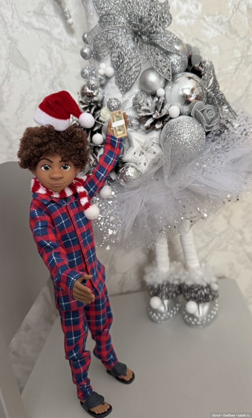Новогодний фотосет с фигурками и куклами🎄