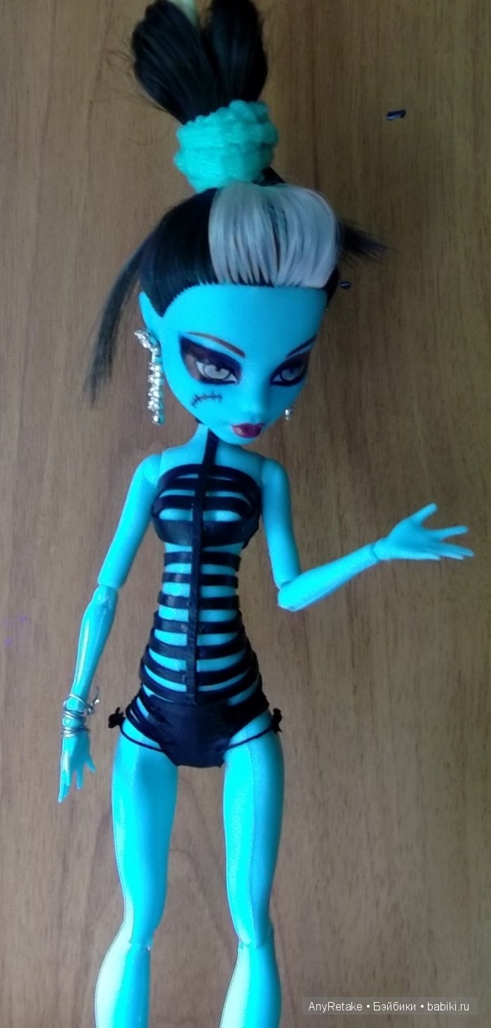 OOAK Monster High doll: Валери. Мой первый ООАК