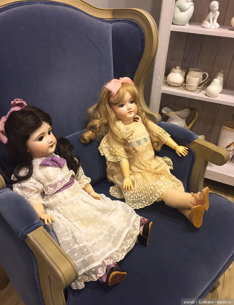 Выставка антикварных кукол во Владивостоке