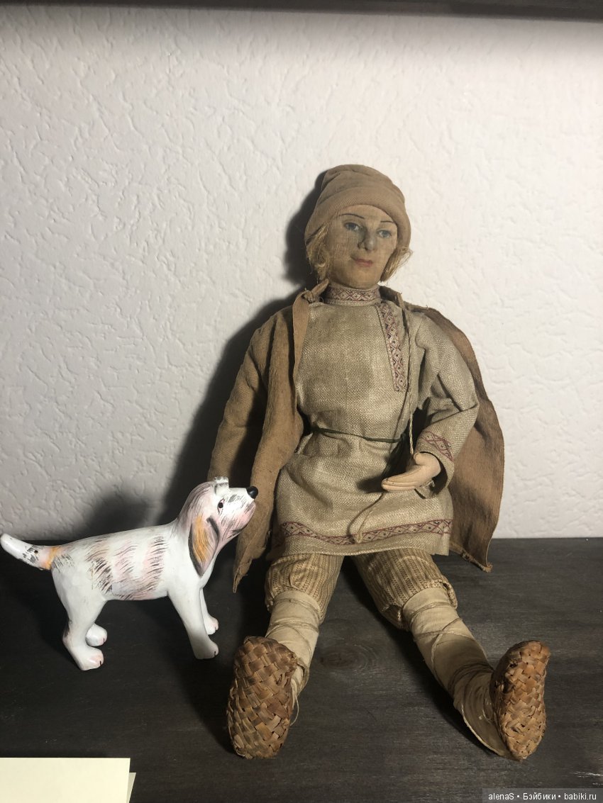 Выставка антикварных кукол во Владивостоке