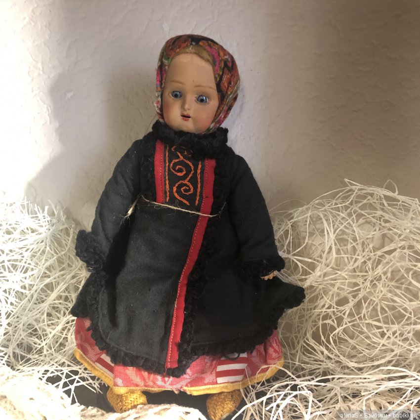 Выставка антикварных кукол во Владивостоке