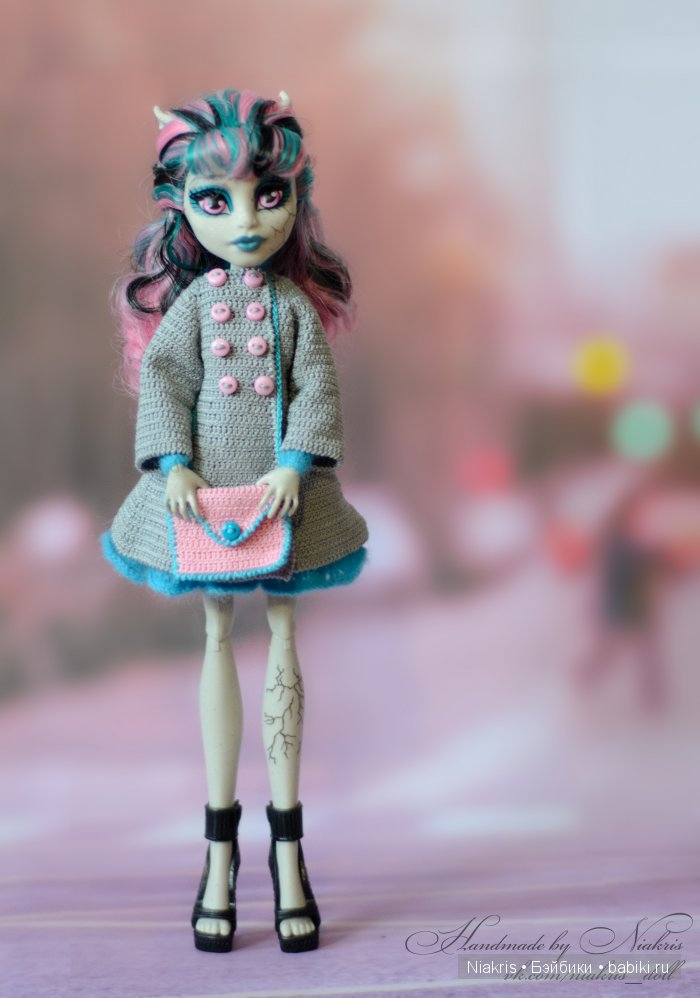 Вязаные наряды для милой Рошель, хвастико-пост (фото 9)