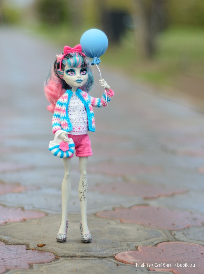 Вязаные наряды для милой Рошель, хвастико-пост