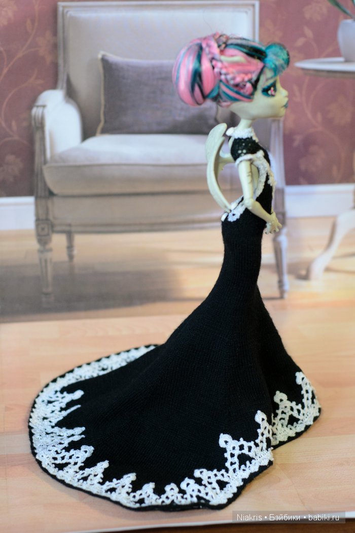 "Notre-Dame de Paris" — Куклы Monster High и Ever After High: G1 (фото 8)