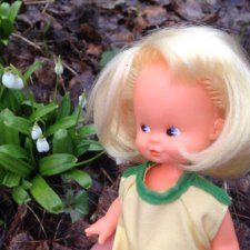 Фотосессия куклы ГДР Косолапки в Аптекарском огороде