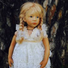 Сири в сосновом лесу.  Siri mini club  A. Himstedt