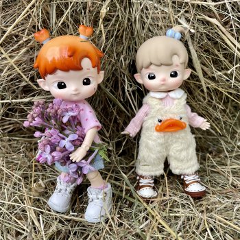 Hacipupu от Pop Mart на теле ymy