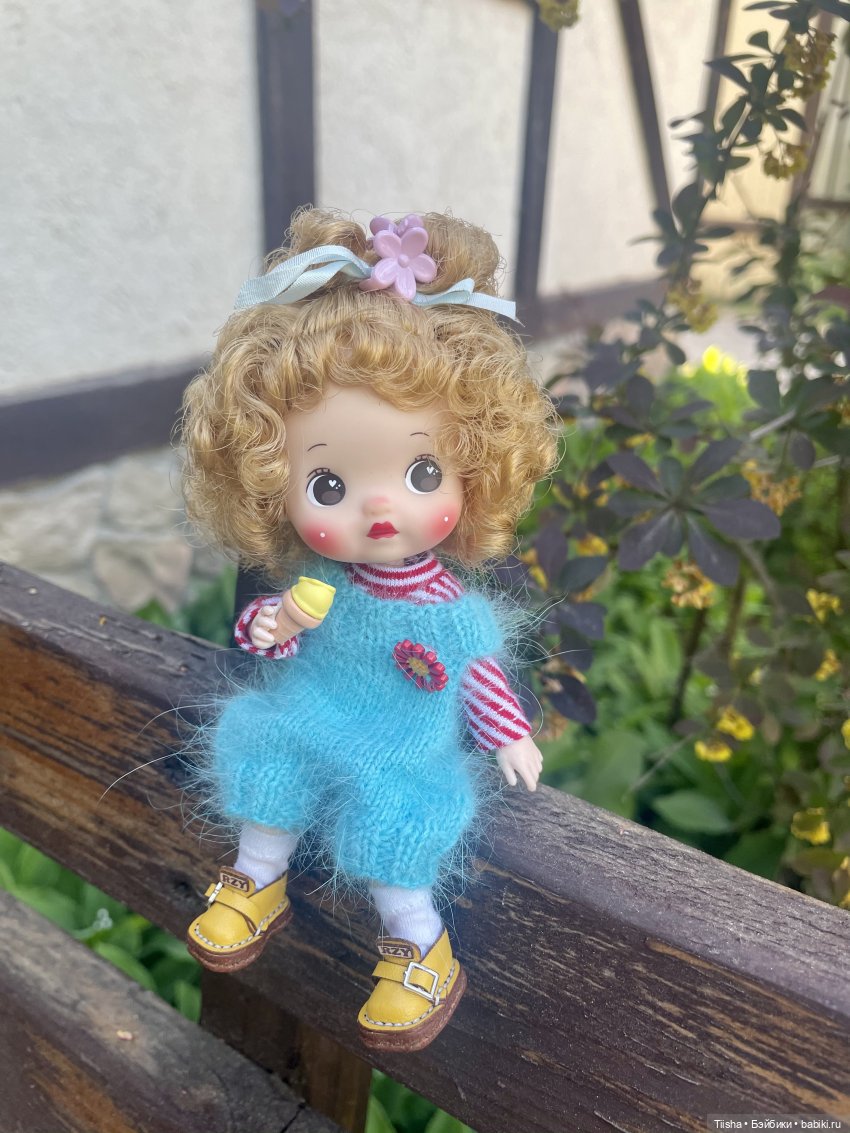 Кудряшка mini cherry doll