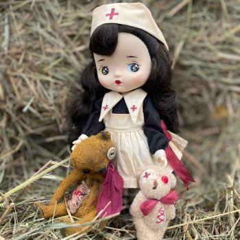 Holala Halloween nurse Margaret  ( холала медсестра)