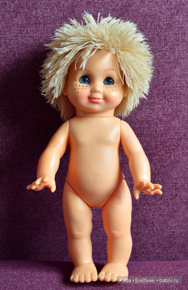 Кукла Дана спереди в полный рост