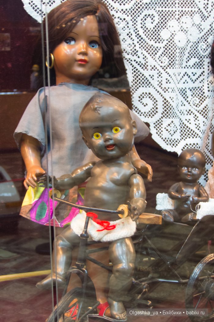 Выставка старинных кукол и игрушек 2016 в г. Армавире. Фоторепортаж