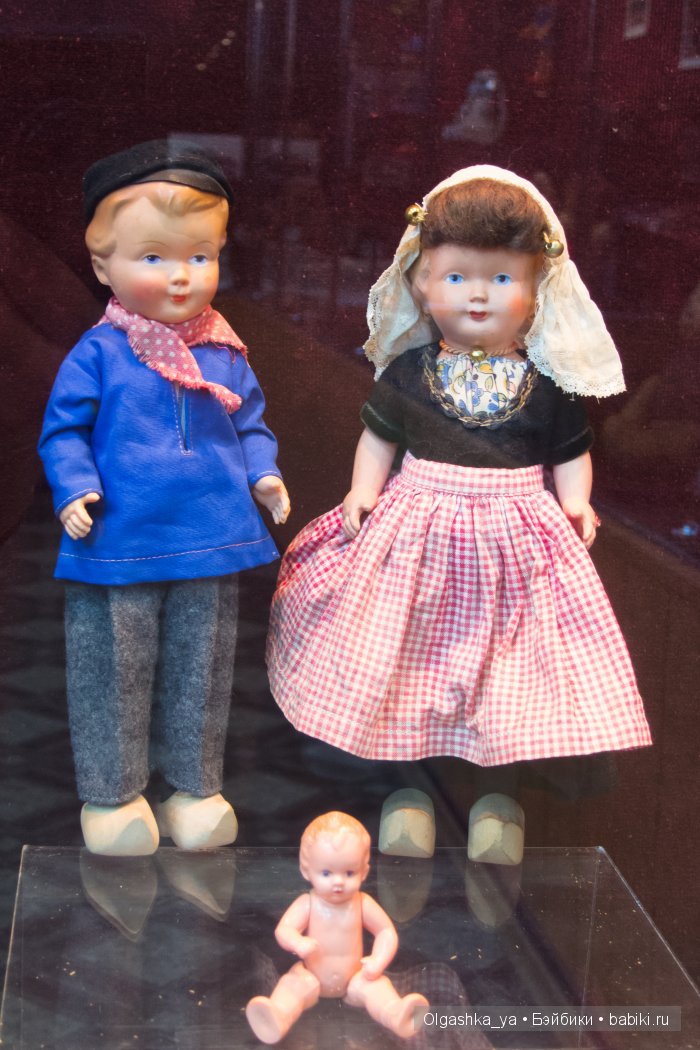 Выставка старинных кукол и игрушек 2016 в г. Армавир. Фоторепортаж