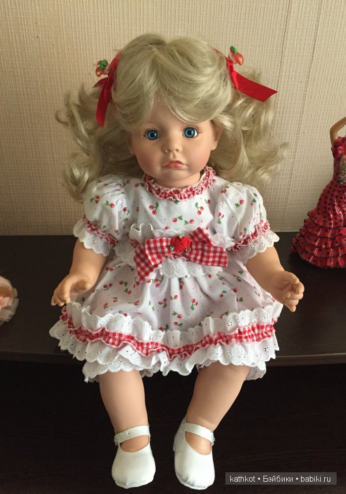 Переодевашки, мои девчонки от разных авторов в их нарядах (фото 2)