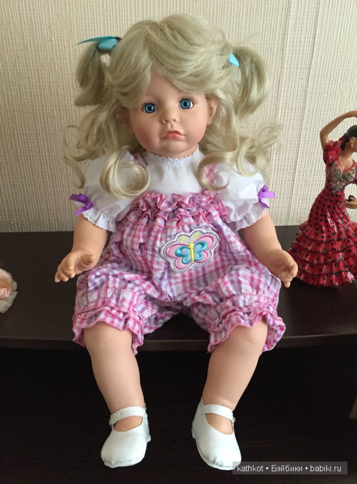 Переодевашки, мои девчонки от разных авторов в их нарядах (фото 3)