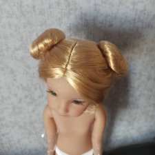 Светлый парик с буклями Джунипер (РубиРед)