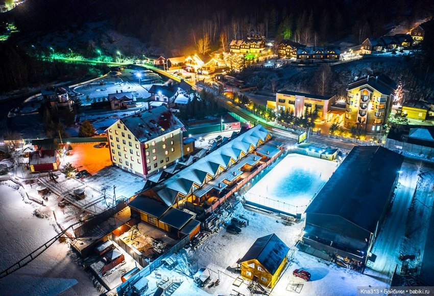 Очень активный отдых. Конечно с куклами, лыжами, тюбингами