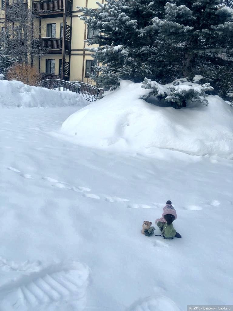 Очень активный отдых. Конечно с куклами, лыжами, тюбингами