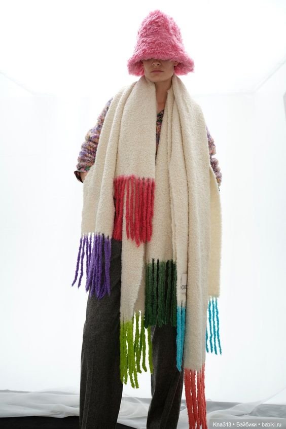 Про шарфики. Много-много шарфов | Бэйбики Про шарфики. Много-много шарфов